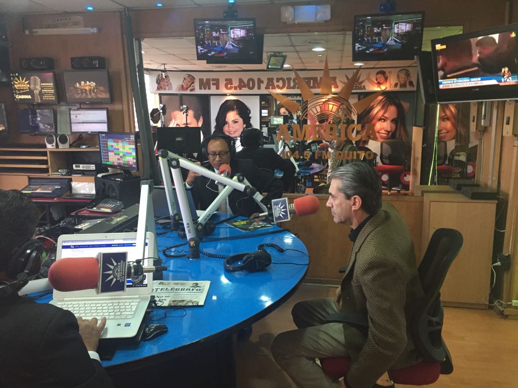 aguadequito's tweet photo. Hoy, en @RADIOAMERICAEC @macevallosvarea cuenta sobre el crédito otorgado por la @AFD_France a #AguaDeQuito para realizar el #ProyectoCHALPI https://t.co/kIVMZM4lcX
