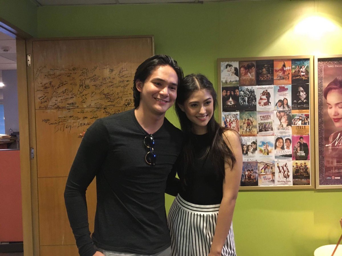 Rurumadrid8's tweet photo. @MauWrob 🙈 https://t.co/gJn7T7B08C