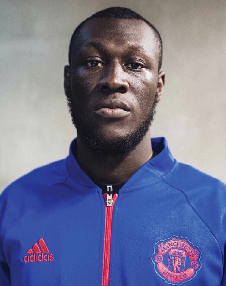 MousaFraytis's tweet photo. Waiting for the new AD ( @Stormzy1 ft. Pogba and Lukaku) #mufc #Adidas #neverfollows https://t.co/9oZykG6FI2