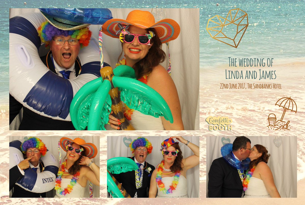 Confetti_Booth's tweet photo. Here's a sample of the work we did for Linda and James in Bournemouth! We had a great time! All designs are custom made for your big day 😍💌 https://t.co/jjig45XrMi