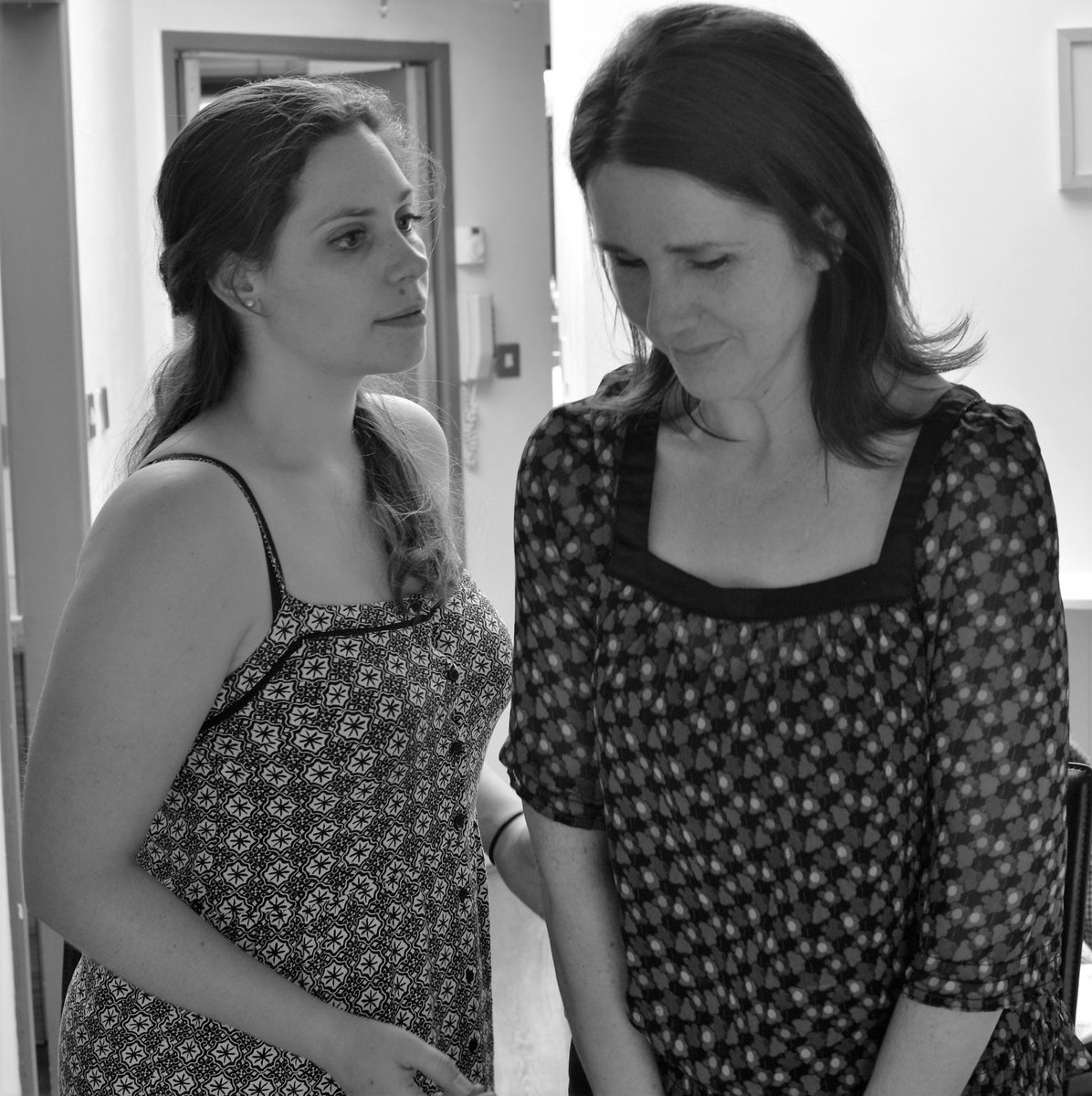 LouiseMorell's tweet image. Some nice reviews for Tiresia!
'Fine acting' London Pub Theatre
'Killam &amp;amp; Morell scenes are the best in the production' Everything Theatre