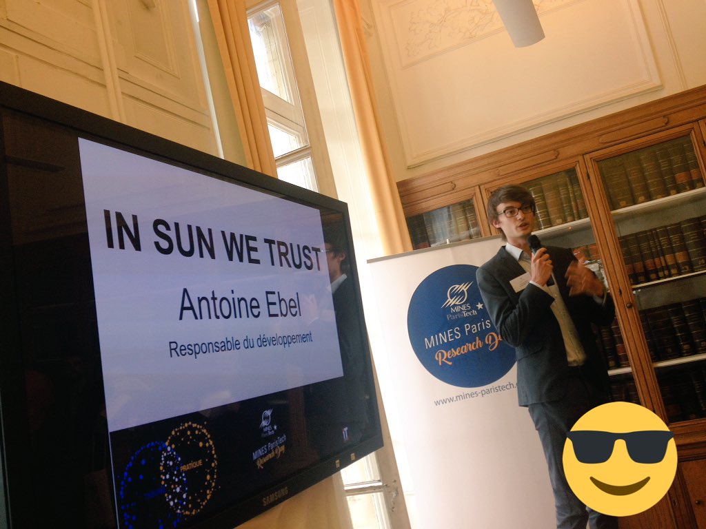 Mines_Paris's tweet photo. Antoine Ebel @InSunWeTrust explique l'importance du partenariat de recherche avec @OIE_MINESParis et @IGNFrance au #ResearchDay https://t.co/T6c14tpg7F
