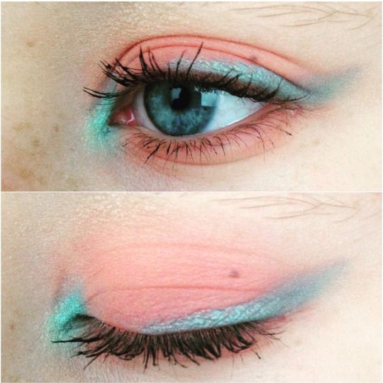premiersoftware's tweet image. The unusual combination of blue and salmon pink can be seen on eyelids this summer - an ideal look for those festival vibes! #beautytrends