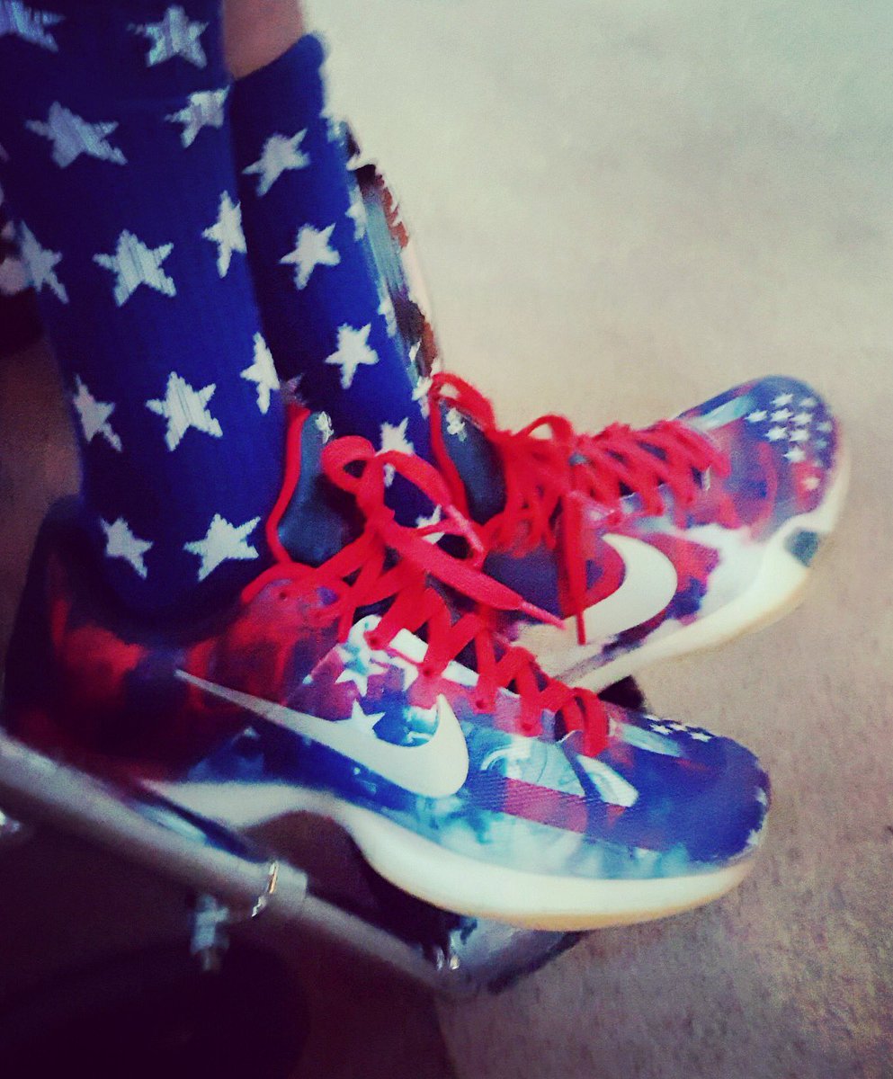 SneakerheadAT60's tweet photo. Stars and Stripes #TBT
Kobe 10 Independence Day #believeland #walkinginwellness #carskicksandconnections #SLPstrong #sockgame #MDAnderson https://t.co/CaqoOsBj5S