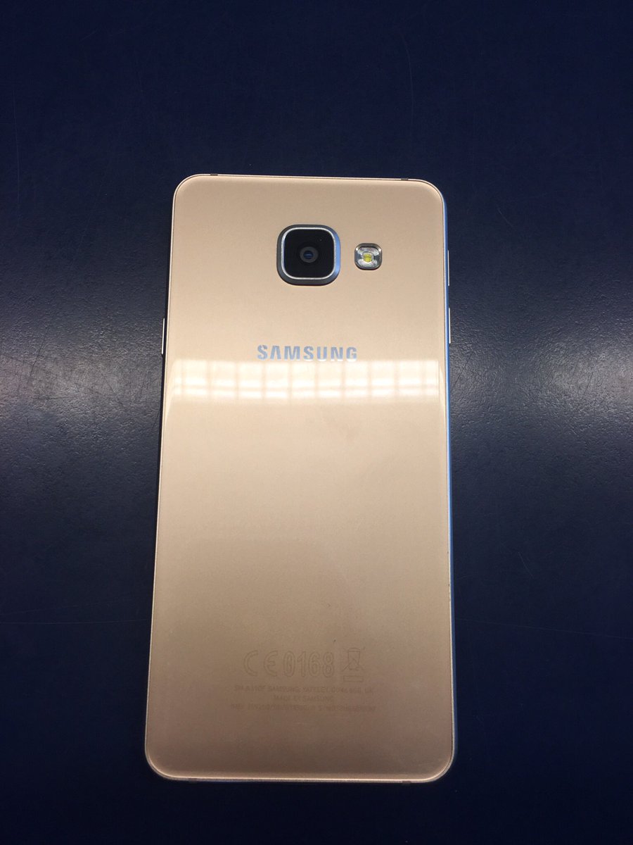 PZSintNiklaas's tweet photo. #Samsung #gsm #gevonden aan Zwijgershoek. Ben of ken je de eigenaar? Bel ons op 03 760 65 00 of kom langs. RT=Nice @ilost @reownit https://t.co/AyYrGMty9d