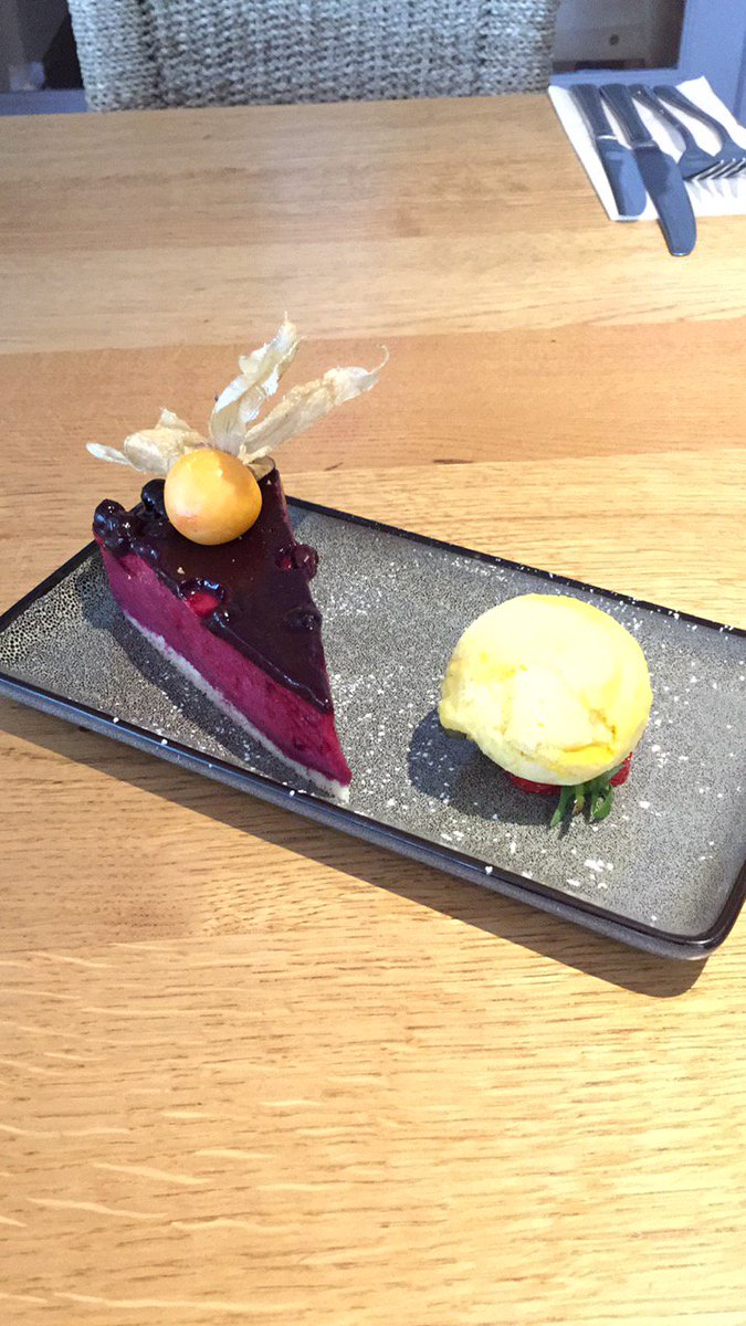 This hot weather has us loving our new chilled treats on the menu, like this Blackcurrant Delice 😍