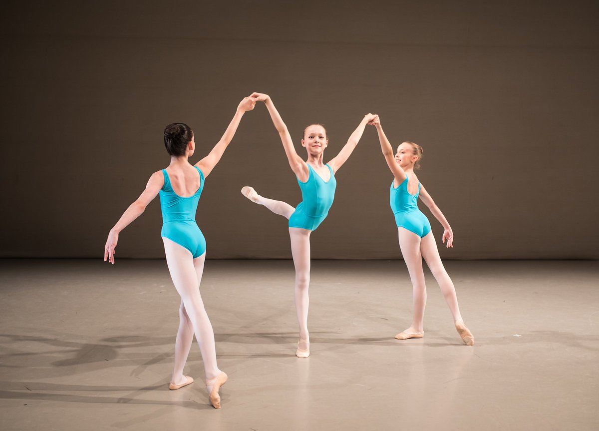 sharpergardens's tweet photo. .@ElmhurstBallet #SummerVariations opens tomorrow - find out more via @SeeingDance https://t.co/W4gMjhtWAK photography @andyrossimages https://t.co/0sM2rdU3Uz