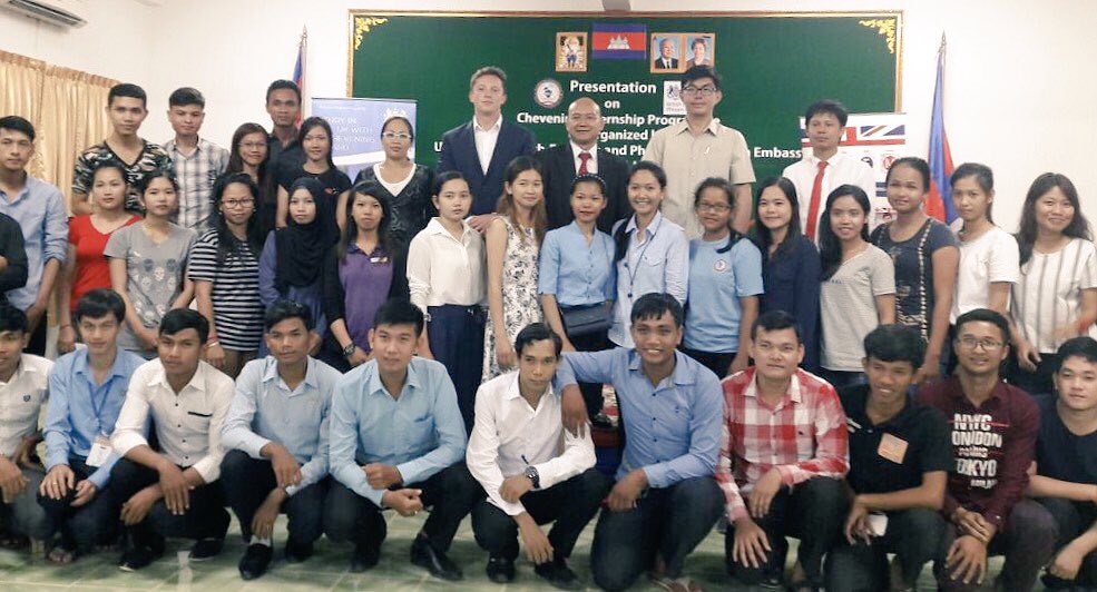 cgleesonDHM's tweet photo. Great evening speaking to #Cambodian students at South East Asia University in #SiemReap about #CheveninginternKH. #UKKH #EducationisGreat https://t.co/NW42uO9Byx
