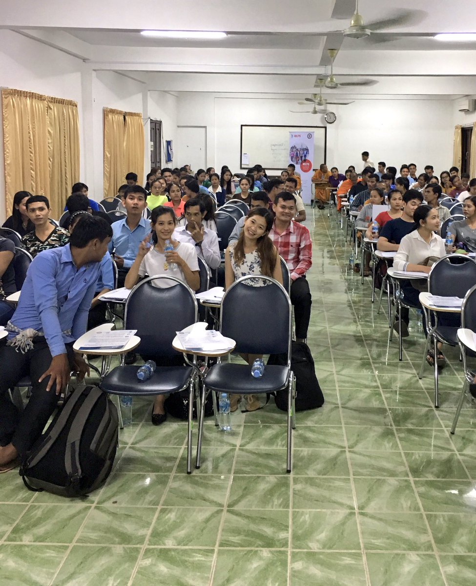 cgleesonDHM's tweet photo. Great evening speaking to #Cambodian students at South East Asia University in #SiemReap about #CheveninginternKH. #UKKH #EducationisGreat https://t.co/NW42uO9Byx