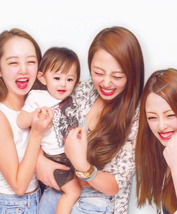 準夏ママと愛梨たんオヒサ👶🏻❤︎愛梨超オカワ良い子すぎるし本当準夏ママ尊敬すぎる超いいママ😹❤︎❤︎また出かけよう❤︎