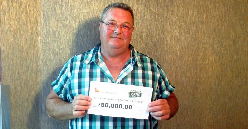 Williamsburg man wins $50,000 bit.ly/2ttUV7q @OLGtoday #SouthDundas #Williamsburg #lottery #winner https://t.co/gwVQcaCxQK