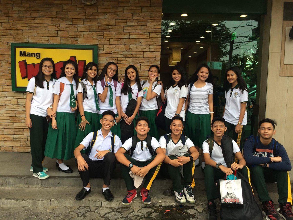 MariaaaSophiaaa's tweet photo. Finally!! Yager 💚 #completefam https://t.co/CHvmpGGmJK