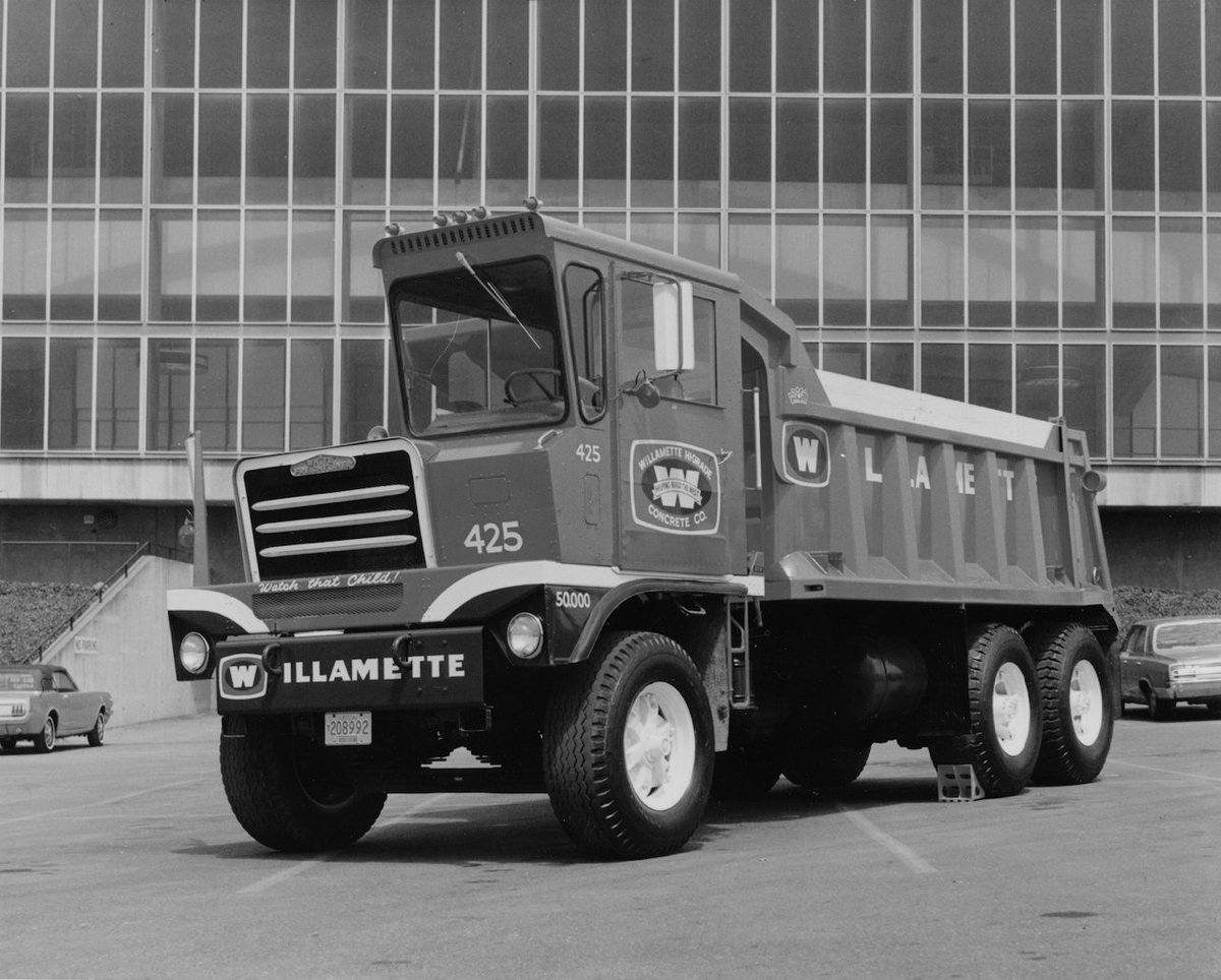 DaimlerTruckNA's tweet photo. For 75 years, @freightliner has built the future for trucks that build. #TBT https://t.co/0ywL5JSCMX