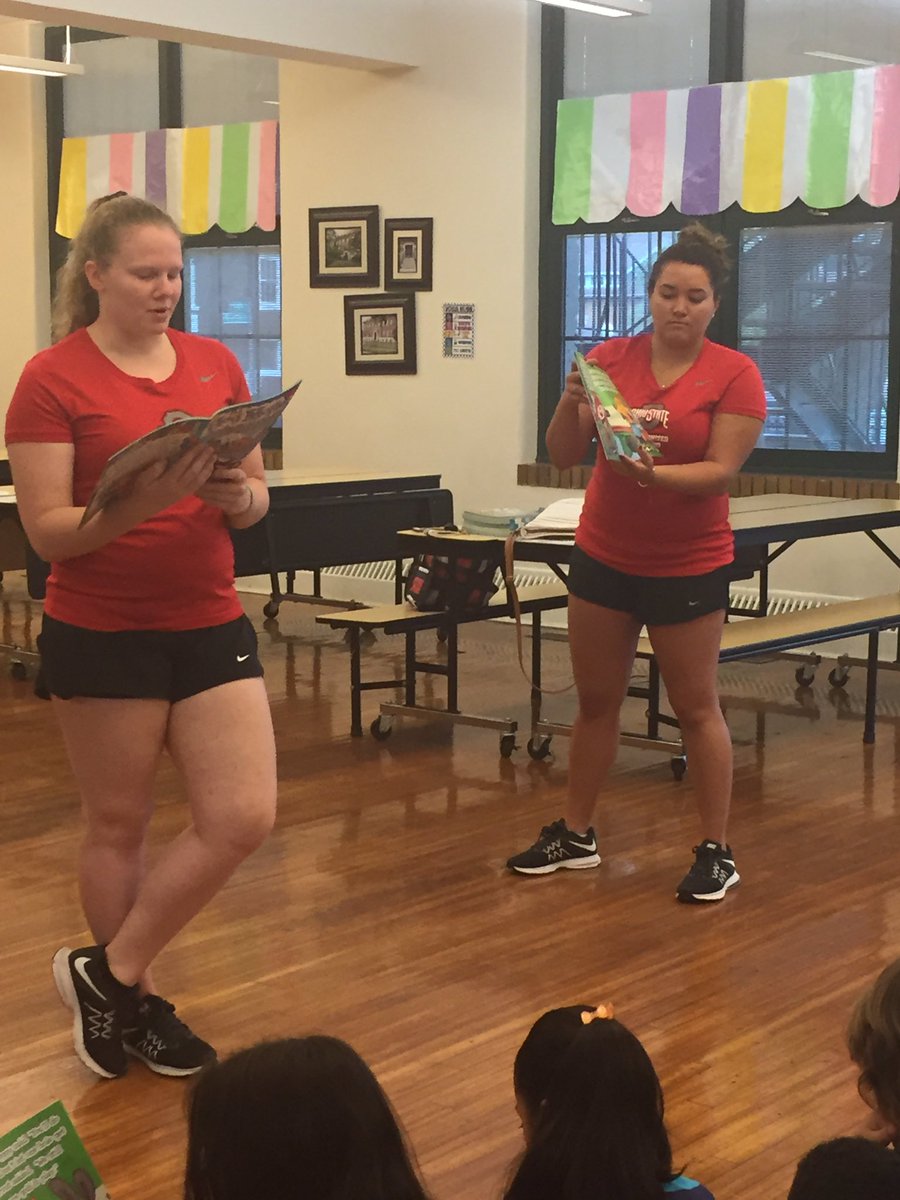 secondandseven's tweet photo. Here's to our new friends at Clinton Elementary's summer academy! Thanks for inviting us to read with you today. #readersandleaders https://t.co/c3GICEITHo