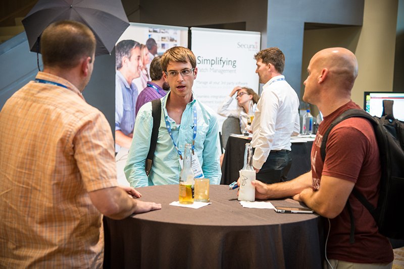 CDLiveEvent's tweet image. Meet &amp;amp; Network with #developers #devops #itpros #itprofessionals and others at #ITDevConnections. Register today! ow.ly/QdSl30c4gJE