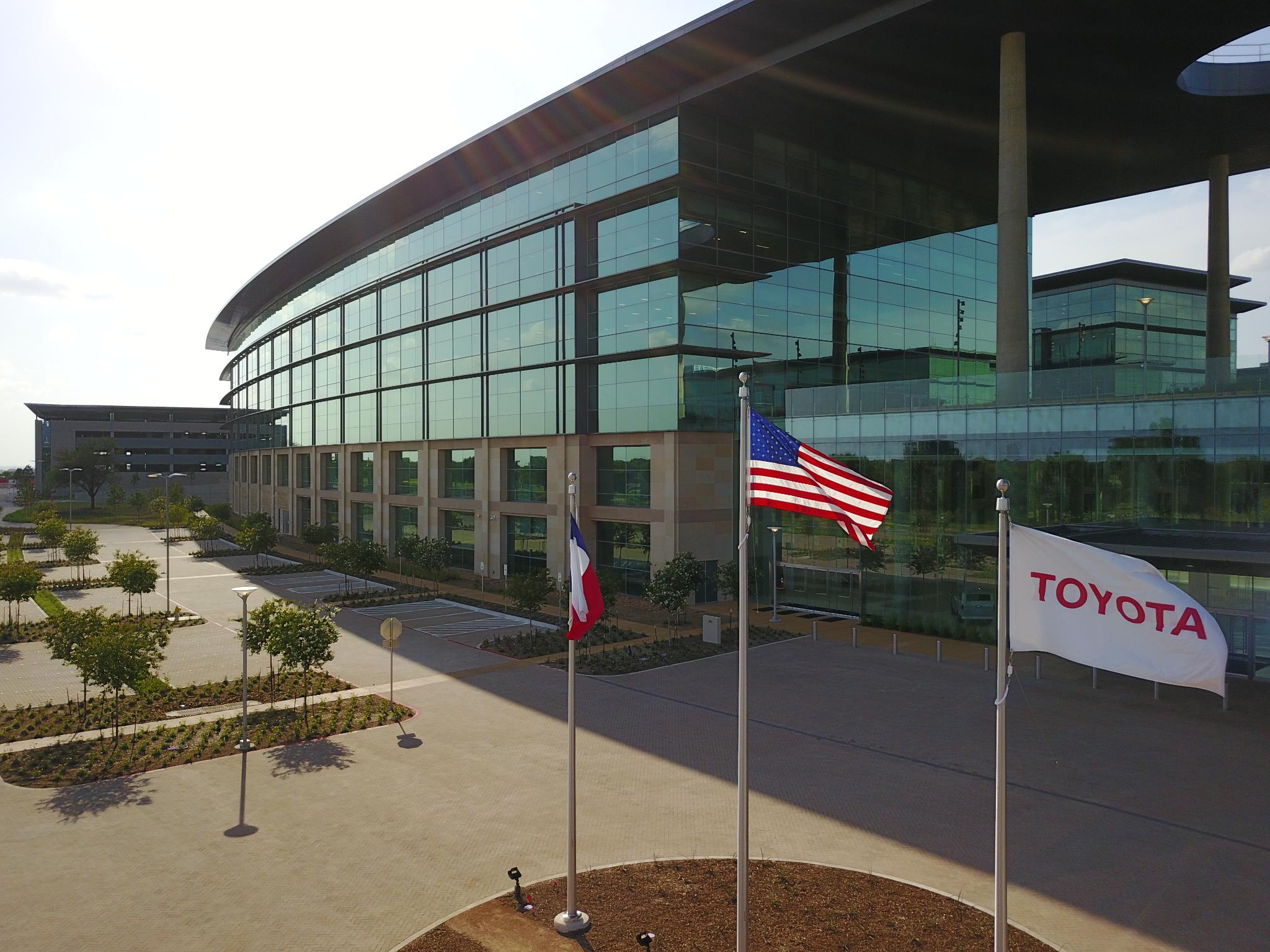 Toyota Mtr Crdt Corp Atlanta Ga 49 - 2gb76n2