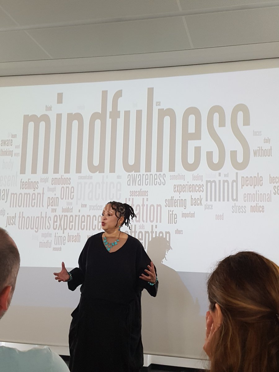 saatchi_germany tweet media