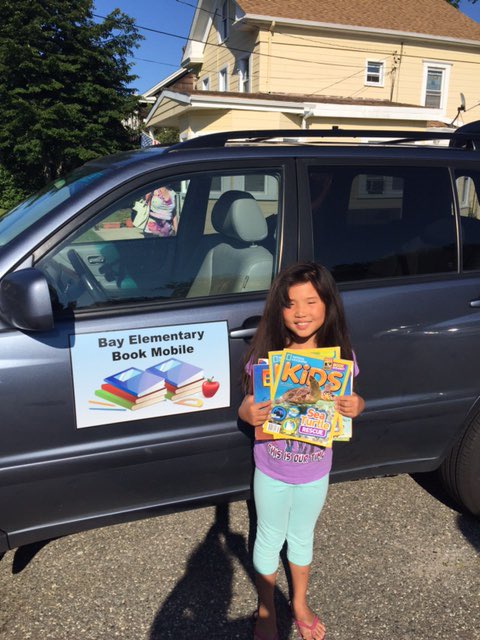 More happy smiles as the BAY BOOK MOBILE delivers!! Thank You Bay Teachers!!!😀😀 @PatMedSchools @PMSchoolsSupe