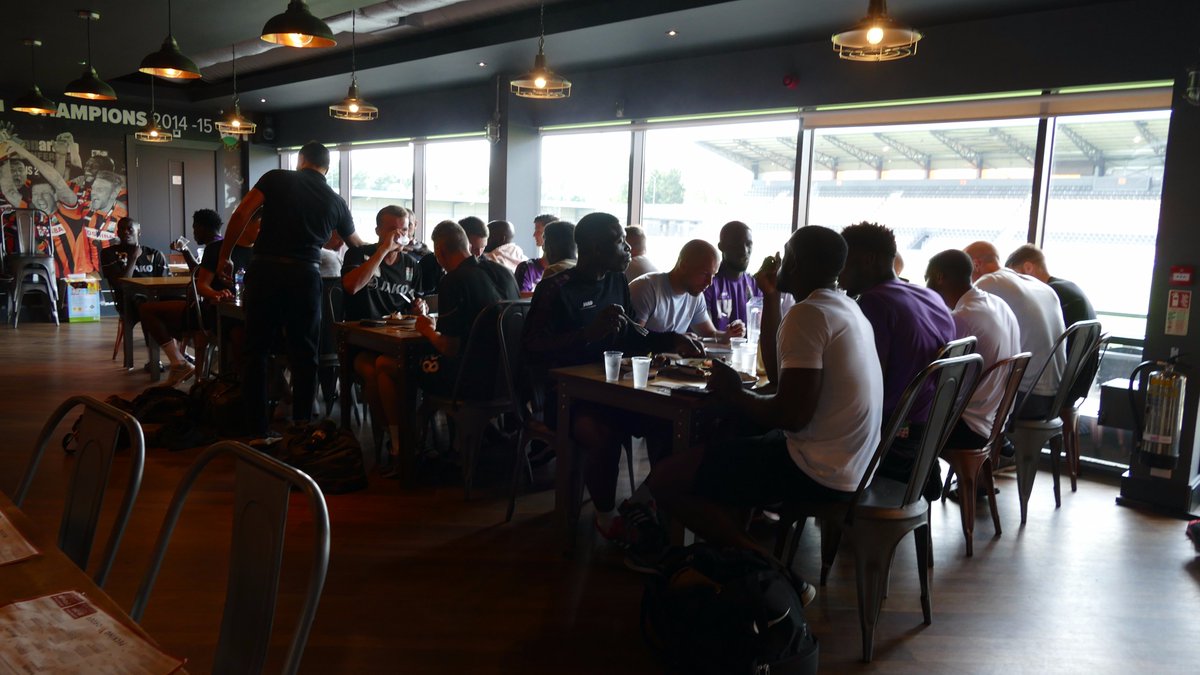 After training this morning, the players enjoyed lunch in our <a href="/PeckingOrderUK/">Pecking Order</a> restaurant - Don't forget, members recieve 15% off there!