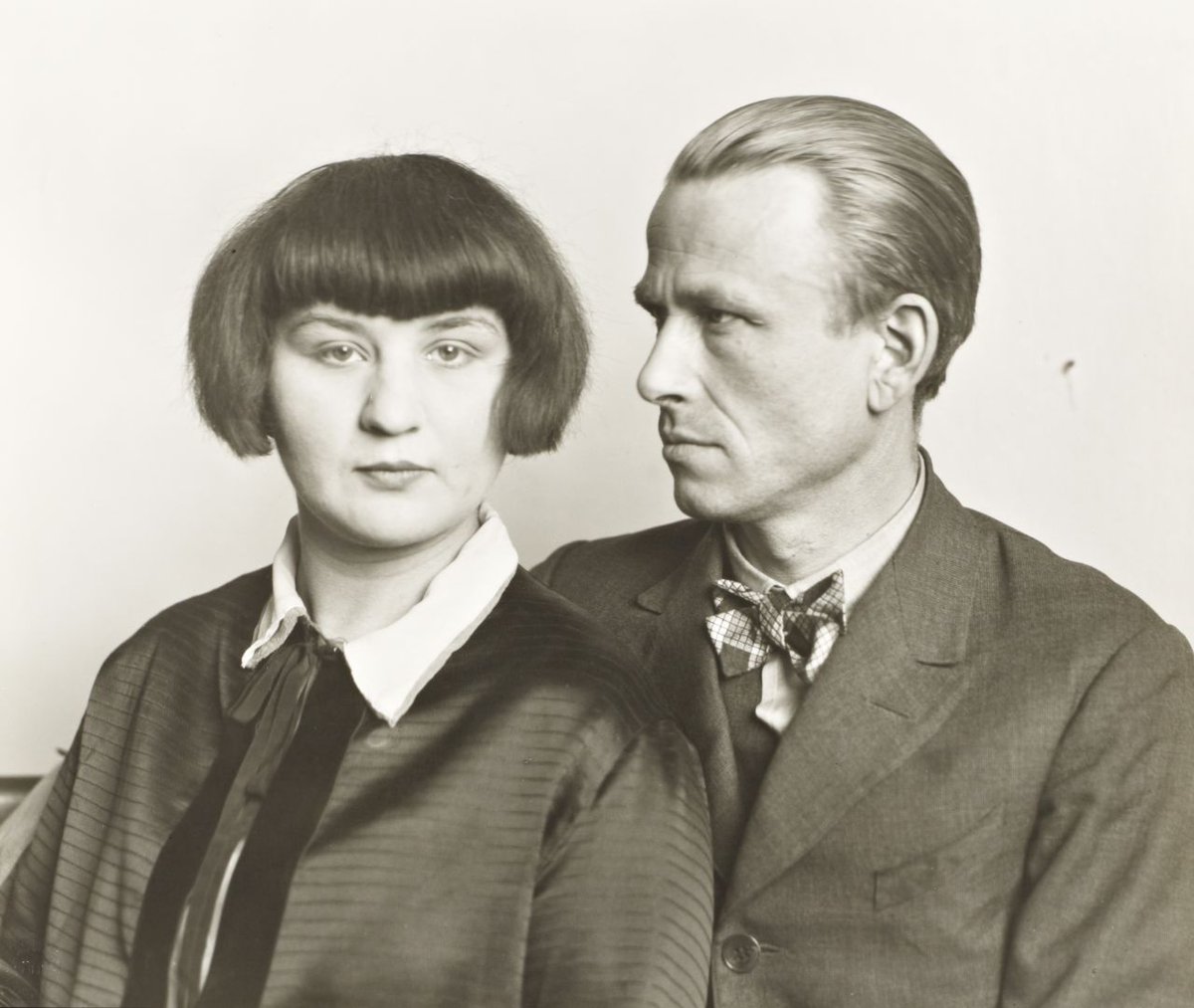 Yarduna_English's tweet photo. #tateliverpool is showing an exhibition on the painter #ottodix and the photographer #augustsande.
More https://t.co/VXkXzeXq63
#weimar https://t.co/yfkpQD1LtD
