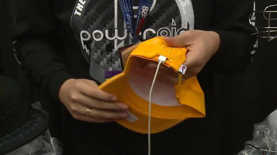 Just plug in your cable into the back discreet slip and you're ready to go! #SolarHatCharger #SolarEnergy #Snapback #FahionTech #SolSolHat