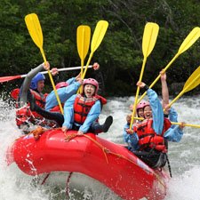SGI_CANADA's tweet photo. It's #TourismThursday - try out whitewater rafting in @HelloBC and talk to your broker about an #AutoPak!
https://t.co/RYhcSdpEMU https://t.co/30NlKg0zWB