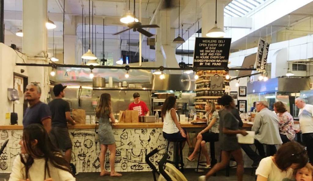 HandClarkgoods's tweet photo. Hometown tourists. 🗺#grandcentralmarket #losangeles #oliopizza #allthefood #wexlersdeli #justinitforthefood #clark… https://t.co/EedQwK2rUR https://t.co/2R9DQ6GYmX