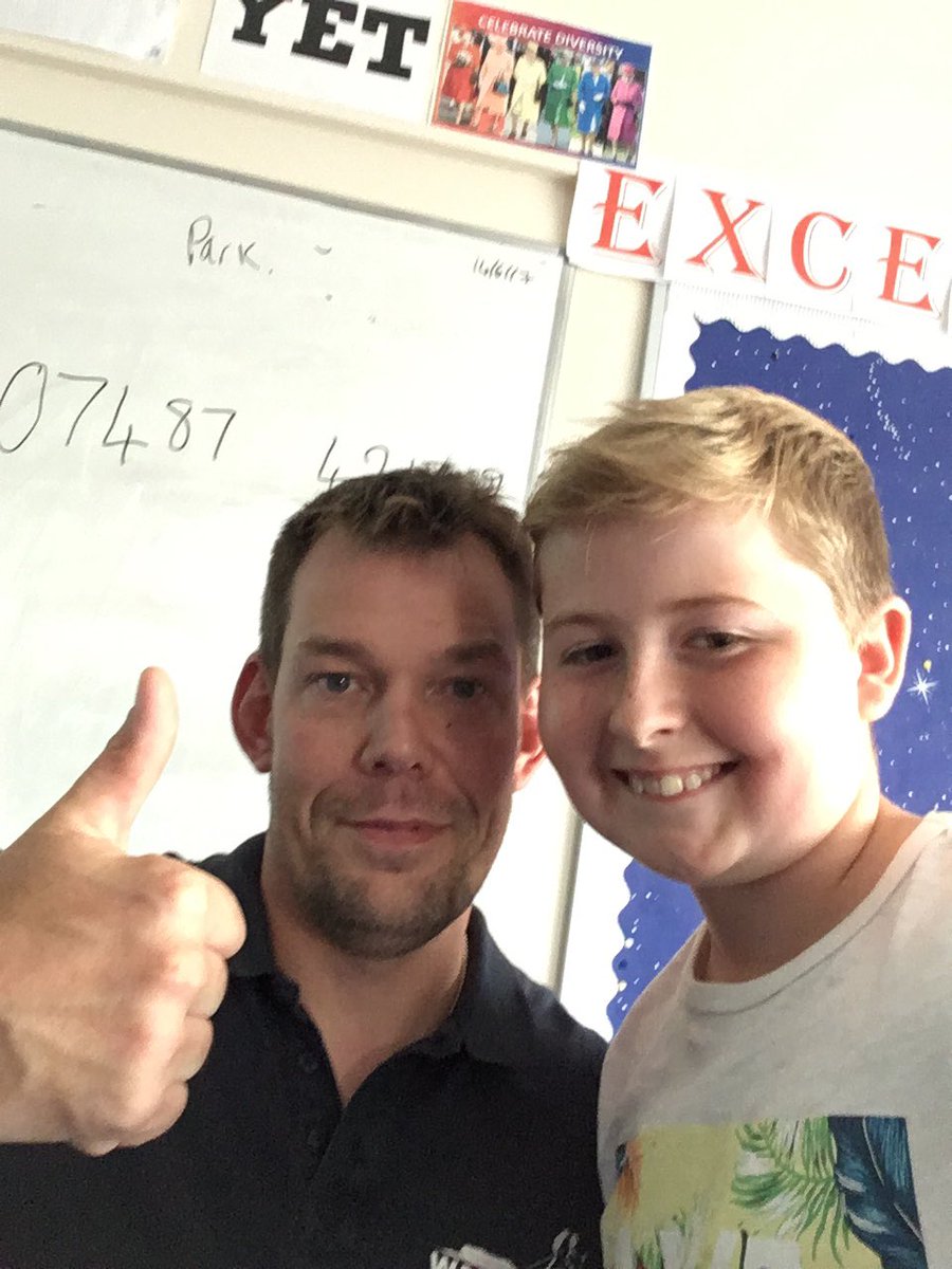 Amazing opportunity today for some of the Year 7 students to meet the inspirational @DuncanSlater3 @lshsnews