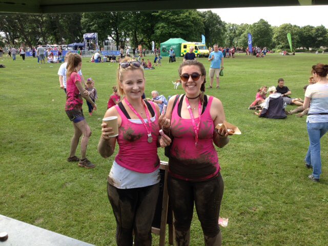 CoffeeVintageCo's tweet photo. @CRUKEventsNW @CR_UK @LythamCoffeeCo @CoffeekartInfo pink treats for customers taking part #HeatonPark #PrettyMuddy #PinkArmy #BeatCancer https://t.co/2b8BVjm0NV