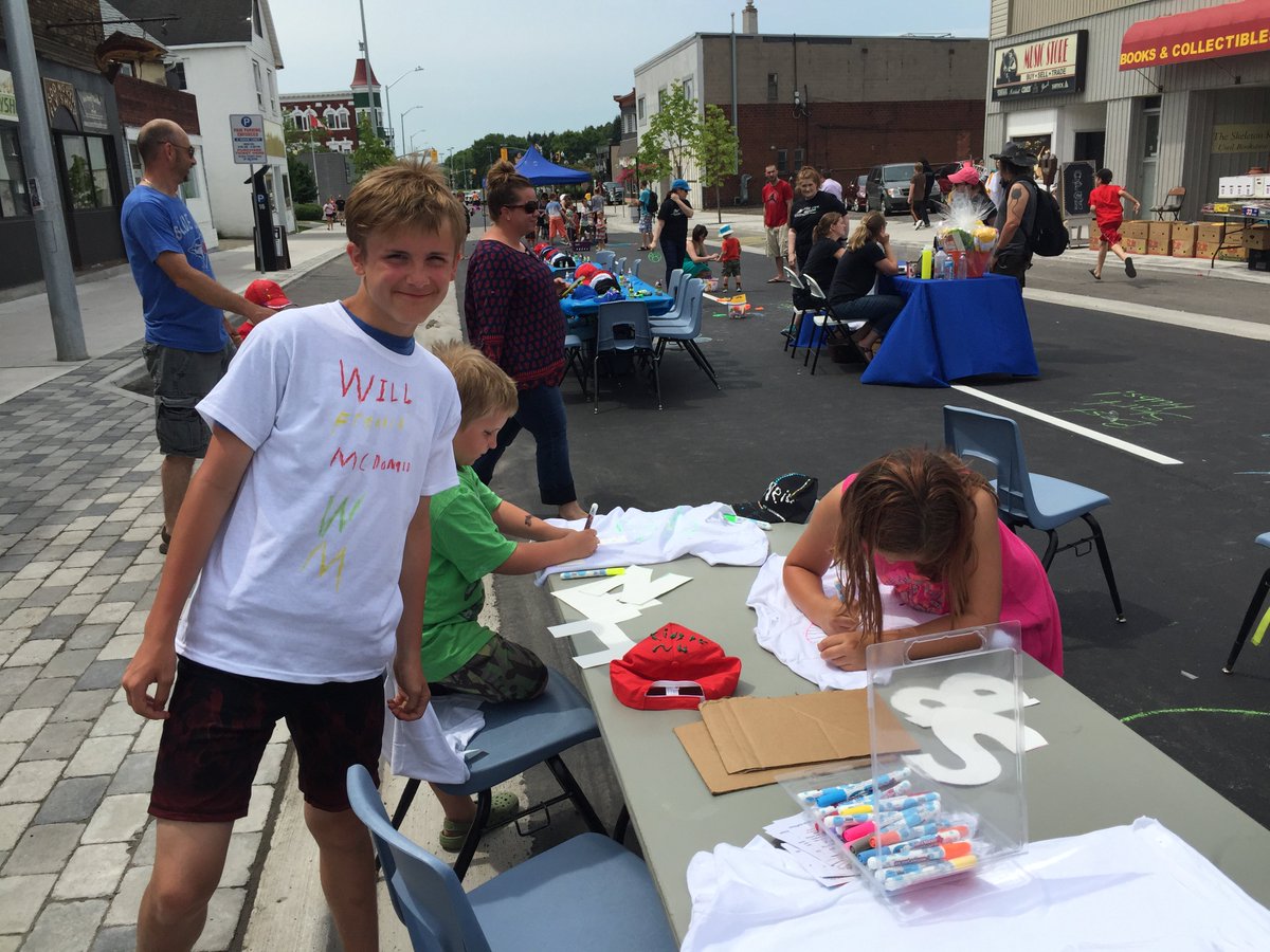Hope everyone had fun at the Gore Street Neighbourhood Party! https://t.co/9Fd3DGCm6R