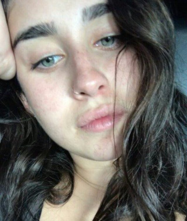 JULIET; 
the 1975 enthusiastic / "girl and boy kisser" / unproblematic / carl Gallagher stan/ #openrp [need friends so hmu]