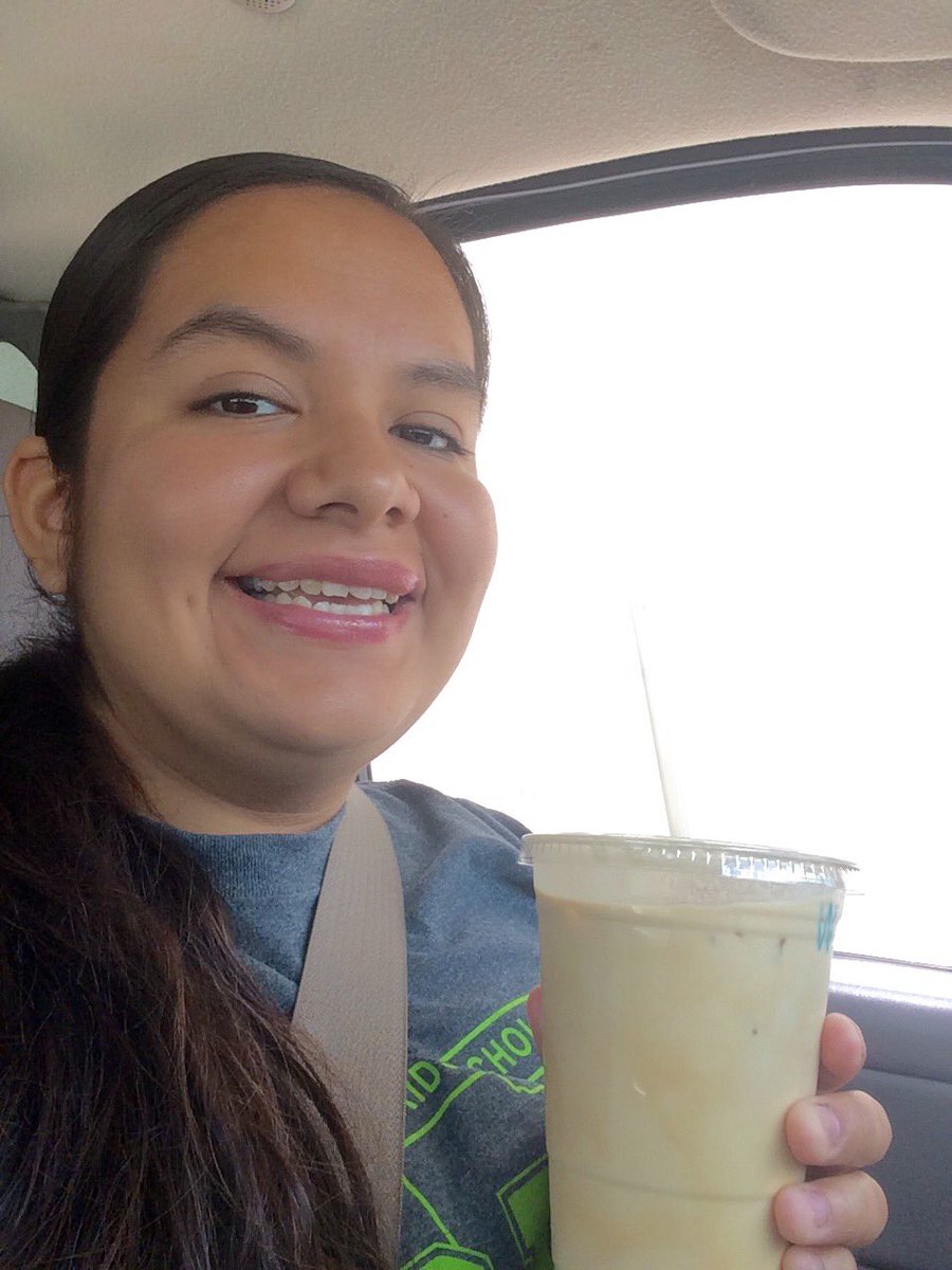 RodriguezN2017's tweet photo. Caffeine selfie coffee day! #DSISDSummer #wintermoon #coffeebreak #topsecretrecipe #simpleplesures https://t.co/IpqzW7H3RW