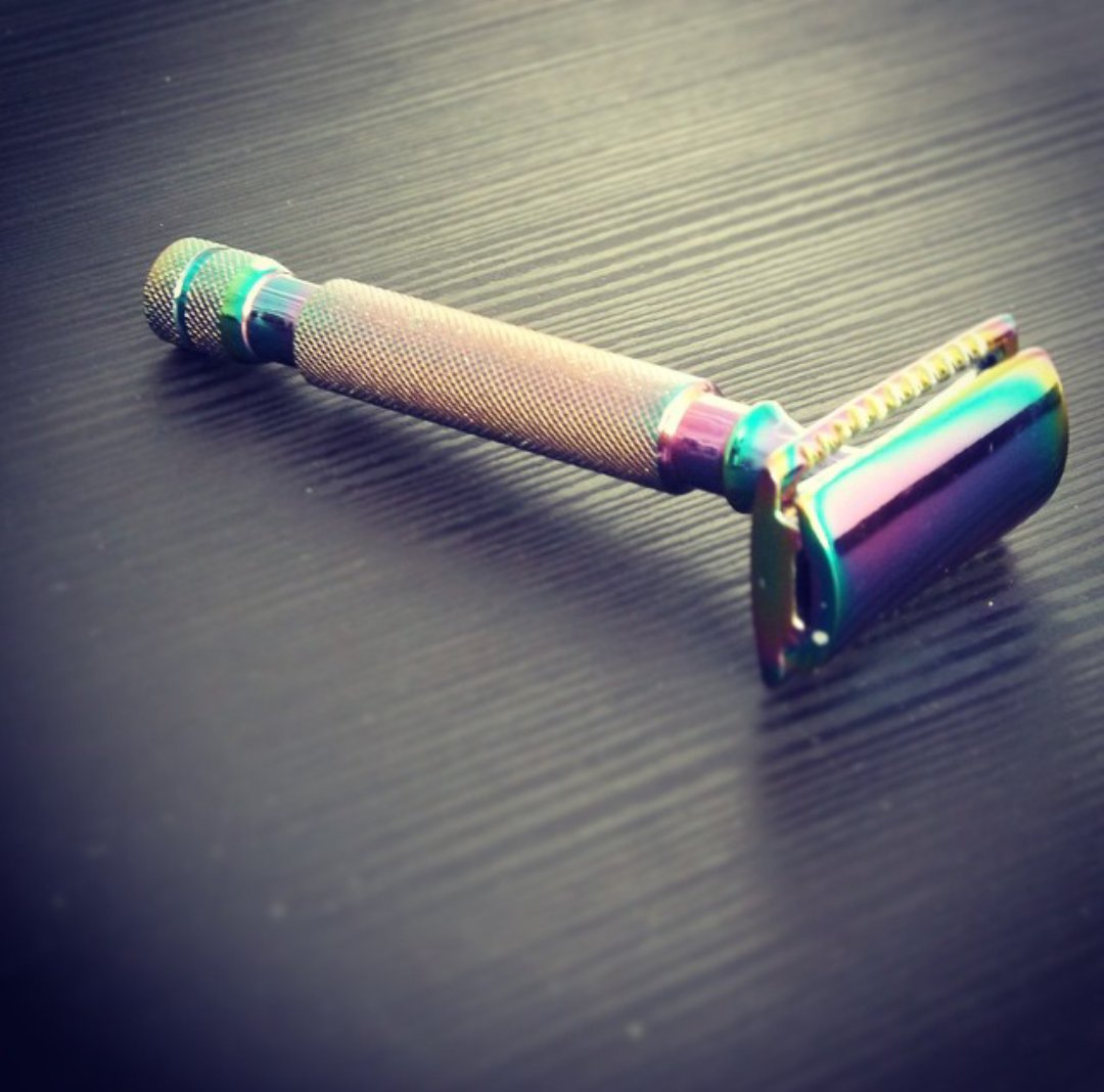 Active Fast Tools 
myactivetools.com
#StraightRazor #barbertools #barber #barbershop #barbershoplife #barberos #barberswag #barbers...