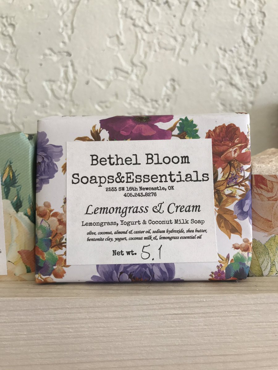 PowerhouseMake1's tweet photo. Another awesome deal! Be sure to claim yours π #shoplocal #okiemade #handmade #soaps #bethelblooms #americanmade #powerhousemakeup https://t.co/jWGmLbaH0d