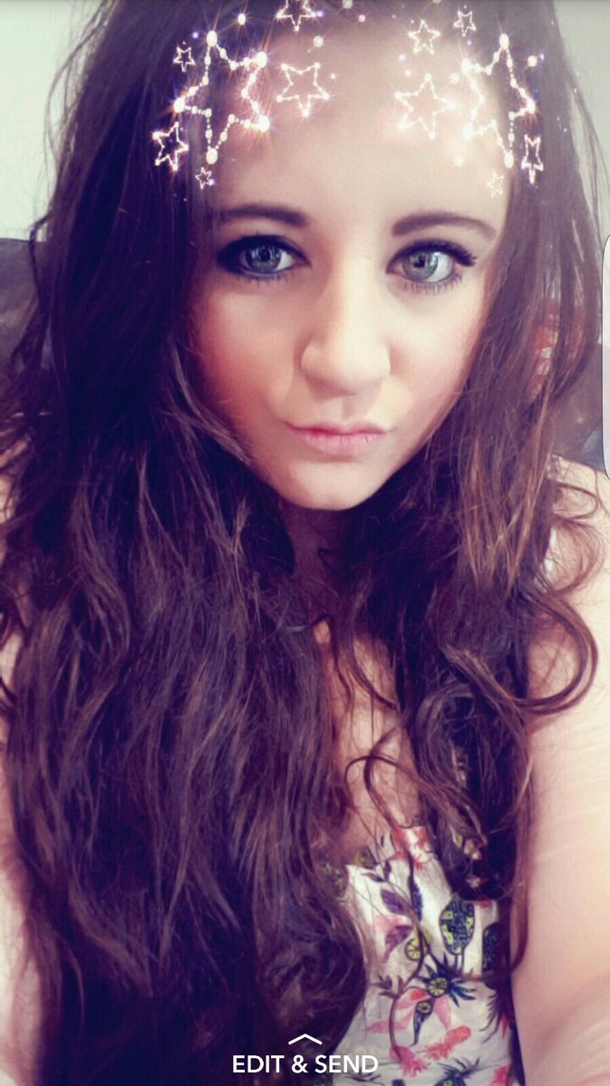 PrincessBrook3_'s tweet photo. I haven't posted in such a long time... hi losers.. can't wait to play with your minds😘 #findom @underdeskloser @rtserf @RTfucker @RT4FD https://t.co/AvGm9tU9j5