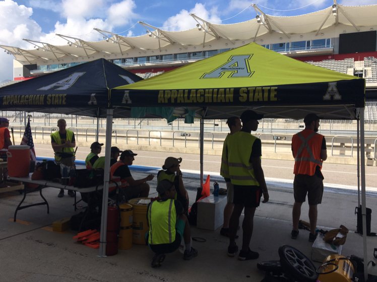 SpectrumNews1TX's tweet photo. From NC, the @appstate team @AppstateSVT is racing #Apperion at @COTA @SpecNewsRDU @SpecNewsCLT https://t.co/RjTAgeAhyl