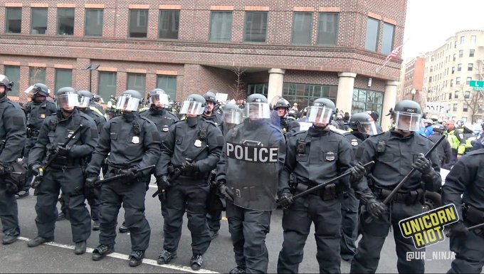 Προβολή εικόνας στο Twitter Προβολή εικόνας στο Twitter