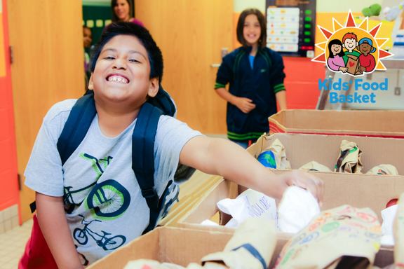 weareTrulyMAD's tweet photo. .@kidsfoodbasket needs you! Gather food, raise funds, or advocate for the 1 in 5 children in Michigan affected by hunger. 👫🍎 #LiveTrulyMAD https://t.co/4apnrncYOt
