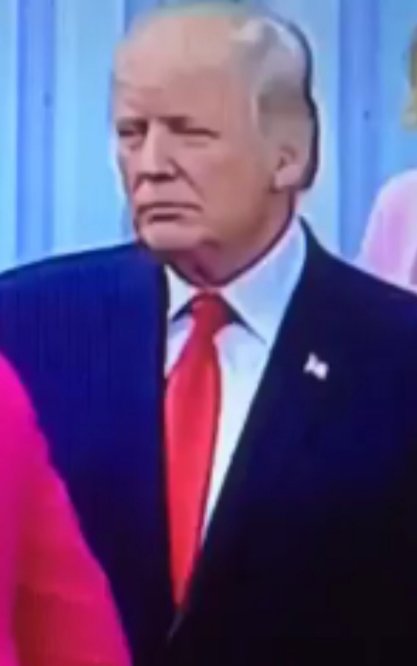 DEEEYfsUwAAtWwE.jpg:large
