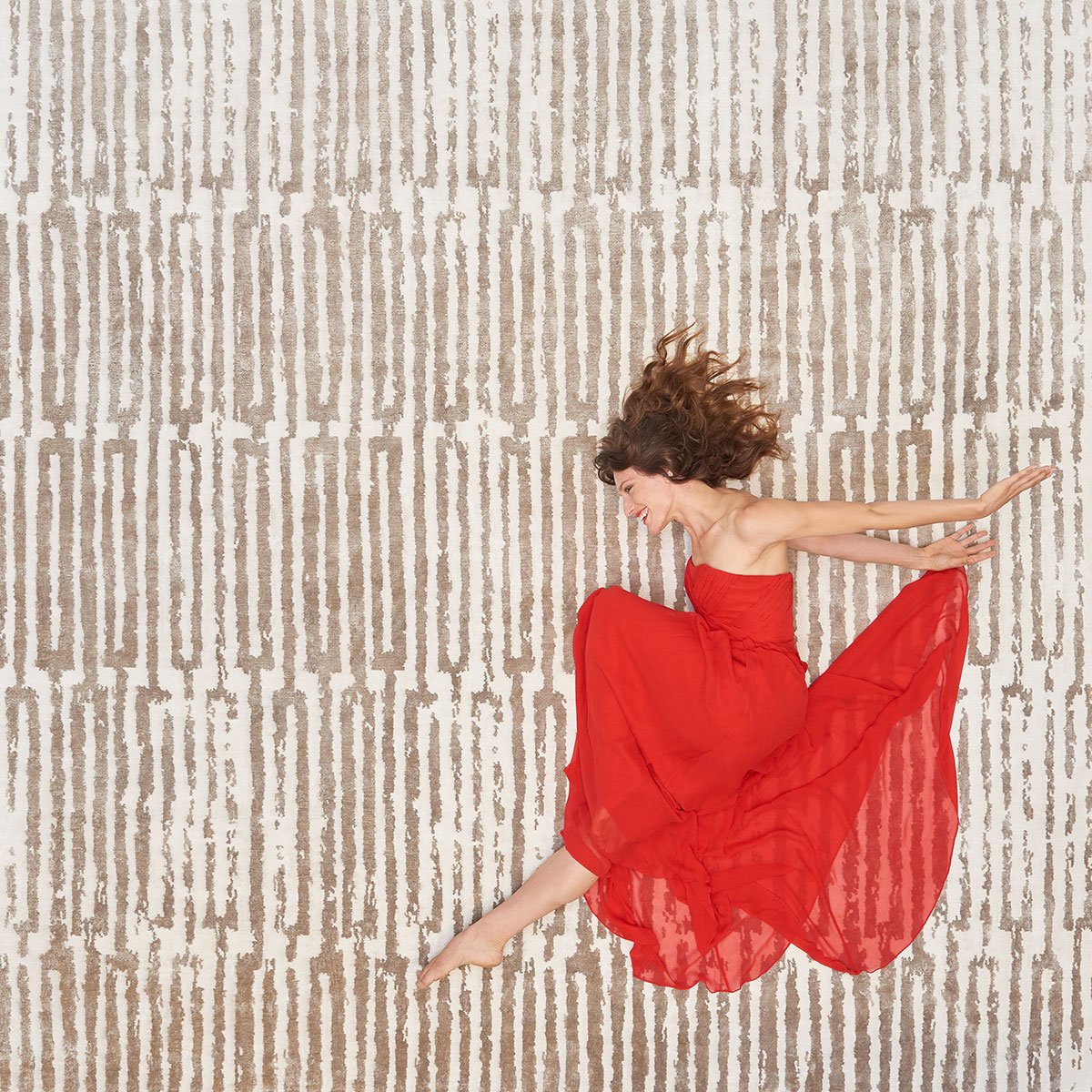 MadisonLilyRugs's tweet photo. Dive into our gorgeous designs. https://t.co/xXx8BKyoSI