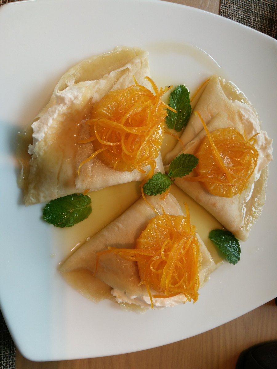 น่ากินมากครับ ^_^ ควรลองไปกินสักครั้งจริงๆ Yummy Yummy ^_^