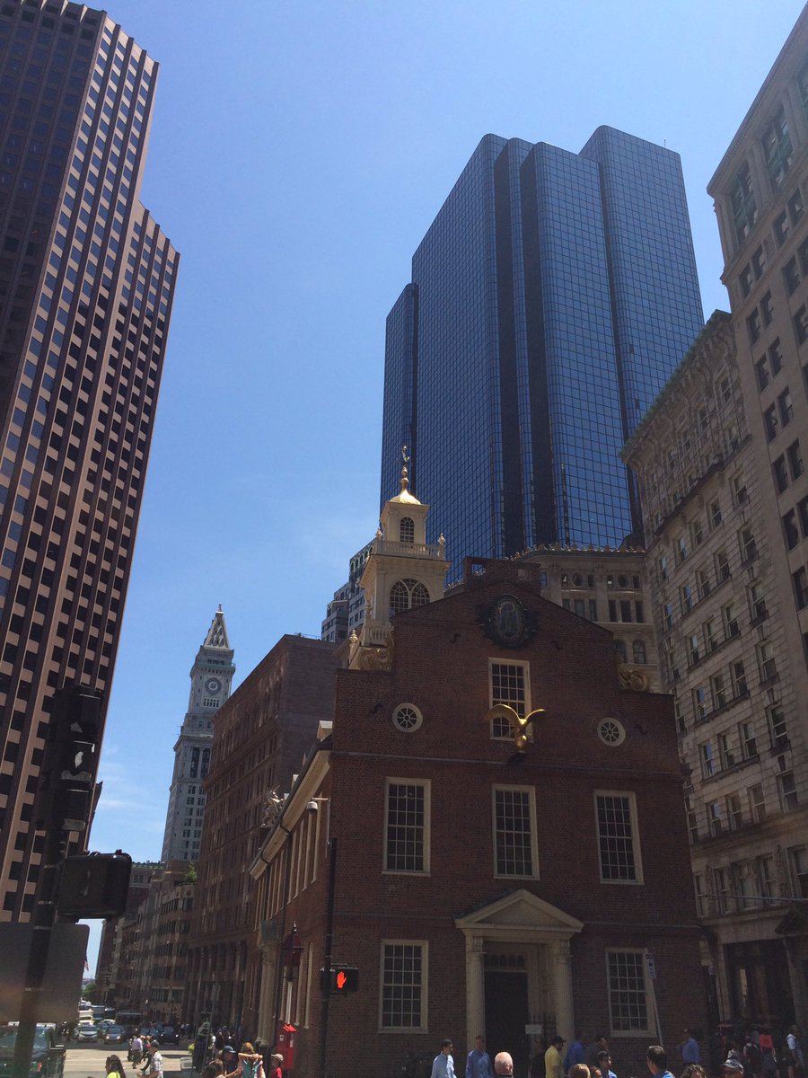 mikepatcro's tweet photo. Old State House...I think this is a train station now. #BostonWalkabout https://t.co/6Lv3RFnNmb