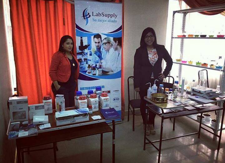 Labsupply's tweet photo. Presente en el IV congreso internacional de ciencia, tecnología, innovación y emprendimiento. Por la Universidad Estatal de Bolivar (UEB) https://t.co/DrvqLuFx5s