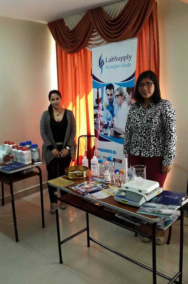 Labsupply's tweet photo. Presente en el IV congreso internacional de ciencia, tecnología, innovación y emprendimiento. Por la Universidad Estatal de Bolivar (UEB) https://t.co/DrvqLuFx5s