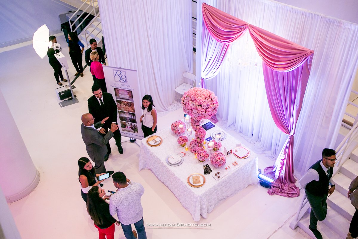 404NYC's tweet photo. #Pipeanddrape is a great way to customize an #eventspace, from #tradeshows to #mitzvahs. Check out our Top 6 Uses: https://t.co/9Nrm2ChmwX https://t.co/HczOu61gqe