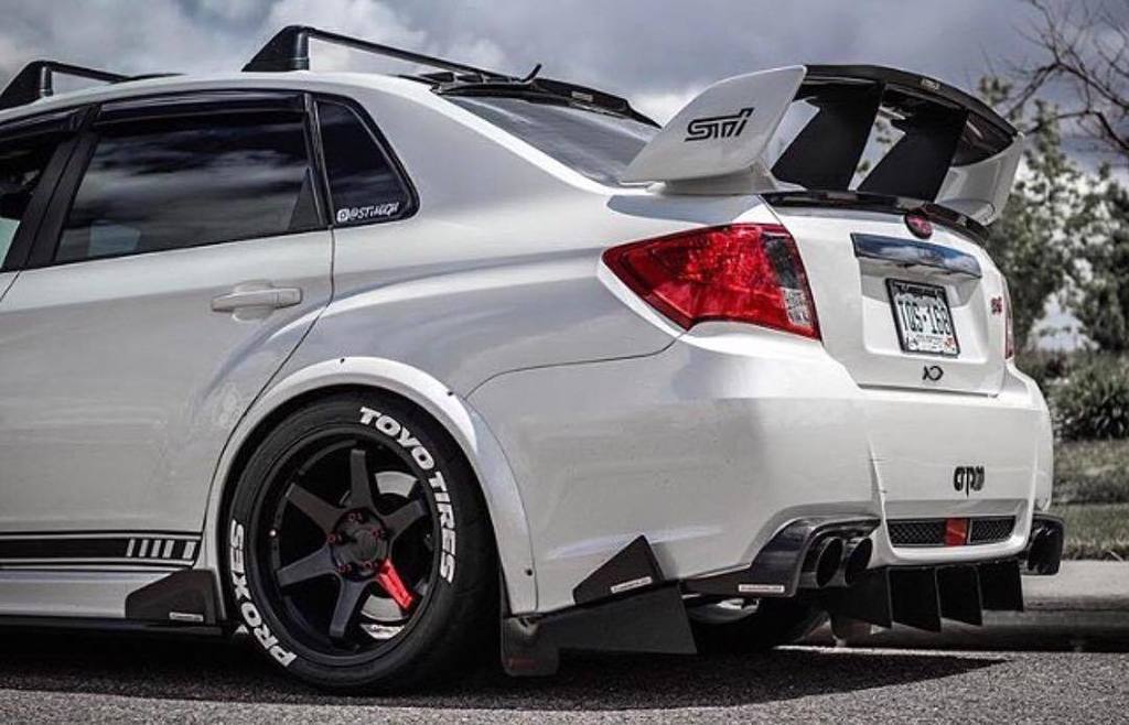 VarrsToen's tweet photo. Happy #subiesaturday with @stihigh on our ES2!
_____________________________
Wheel: VarrsToen ES2 18x10.5 +15
Visit our website for more in… https://t.co/n7dG1cwbyA