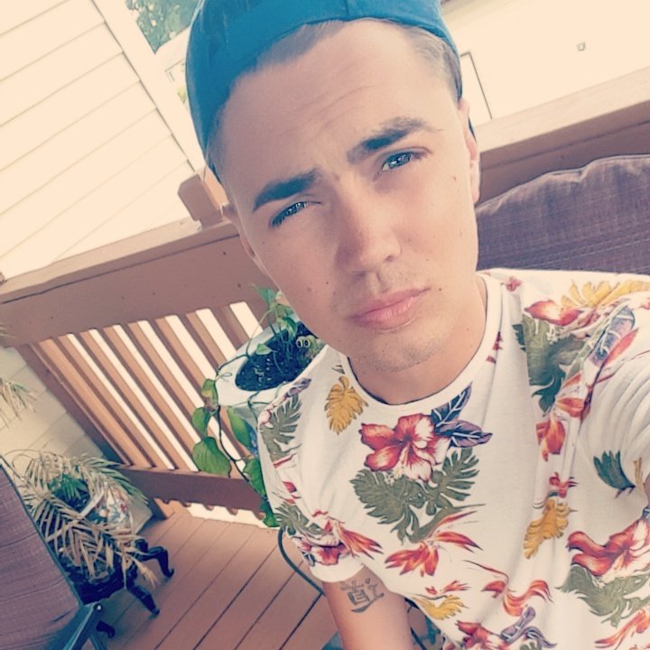 garrett rucker (@garrypotter19) | Twitter