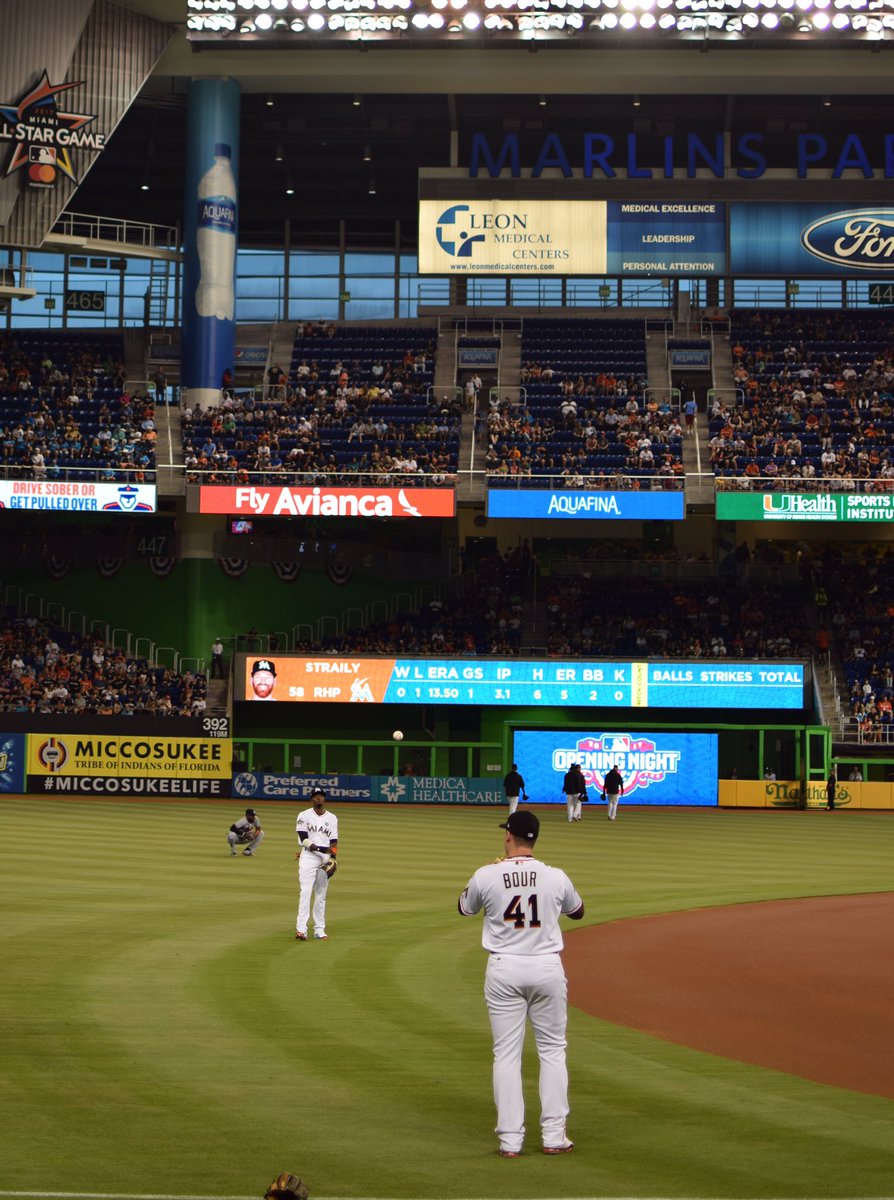 Angel_Arteaga24's tweet photo. Took this on Opening Day this year, @bour41 had one eye on the ball and the other on that @AllStarGame logo #VoteBour https://t.co/bIwkE678gT