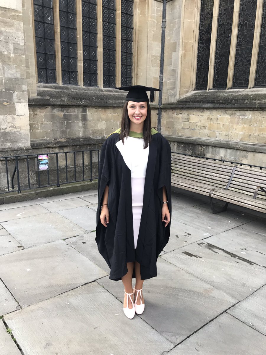 NikkiColapops's tweet photo. #bathgrad #class2017 #proud ❤️❤️ https://t.co/FlyLV2qoQ1