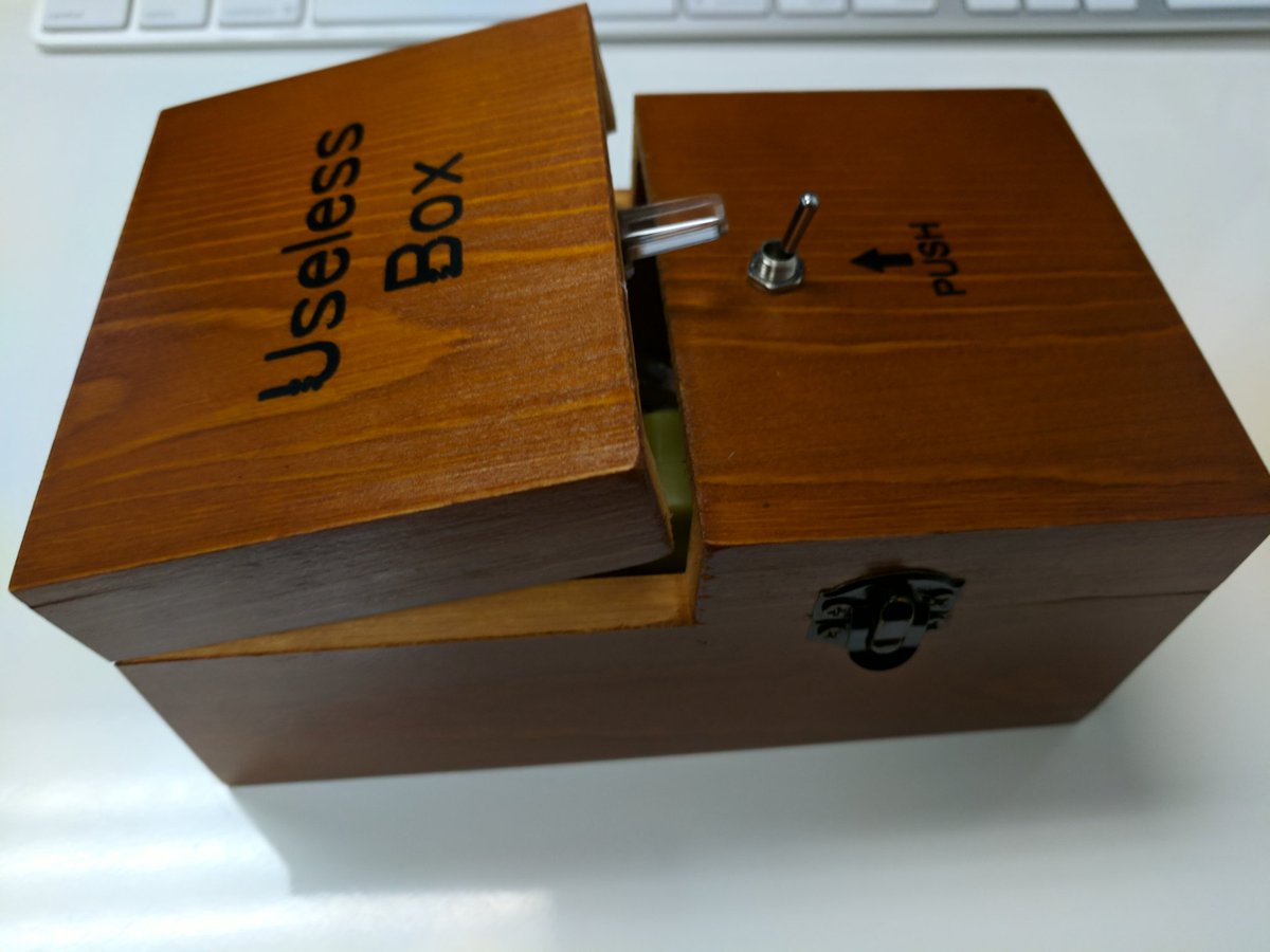 TheRealLanhoj's tweet image. Picked up a #UselessBox because... #WhyNot ?!
